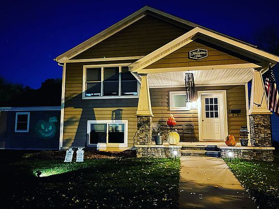3rd image of 803 Pokegama Ave N