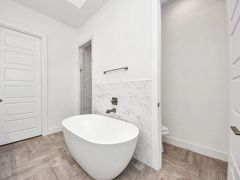 1703 Cedrocanna Ln — Photo 29