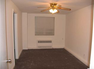 5126 Codwise Pl, Elmhurst, NY 11373