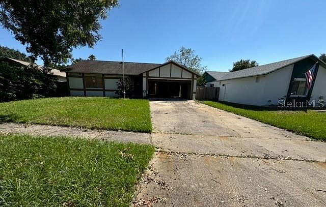 1st image of 2731 CARLISLE AVE
