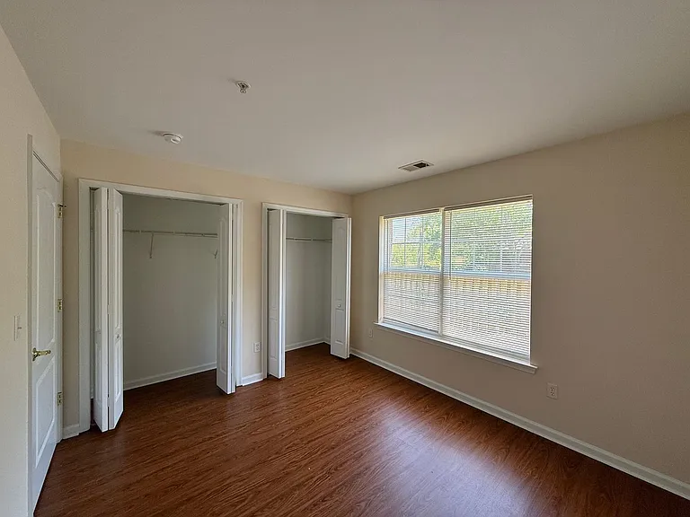 1315 Fernwood Ct — Photo 7