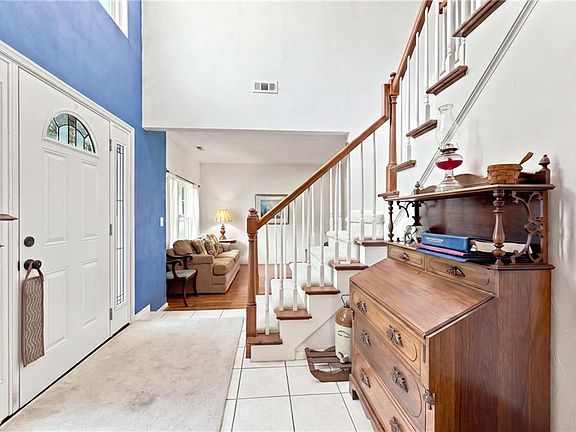 5th image of 1805 Crestwynd Dr