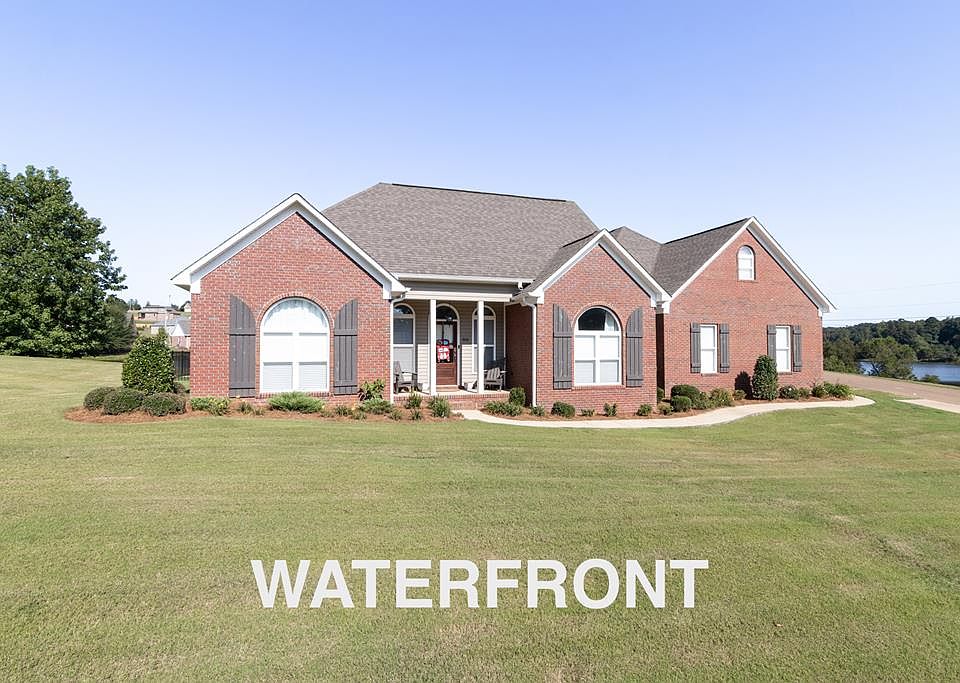 1st image of 501 Rock Springs Dr