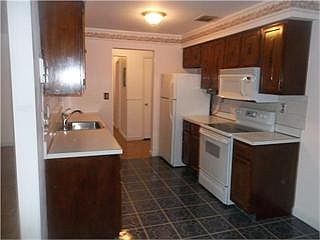 2nd image of 337 Richard Ct #337
