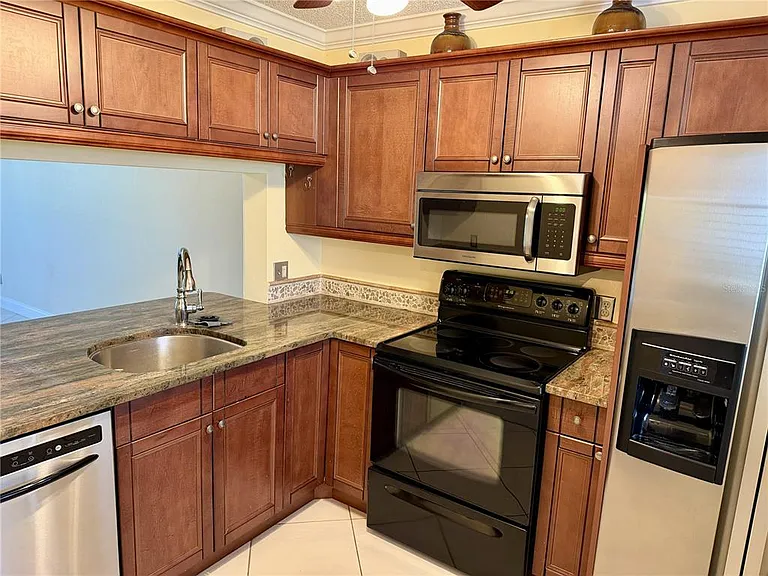 1986 Pelican Landing Blvd #1511 — Photo 7