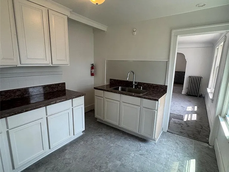 12129 Monica St — Photo 11