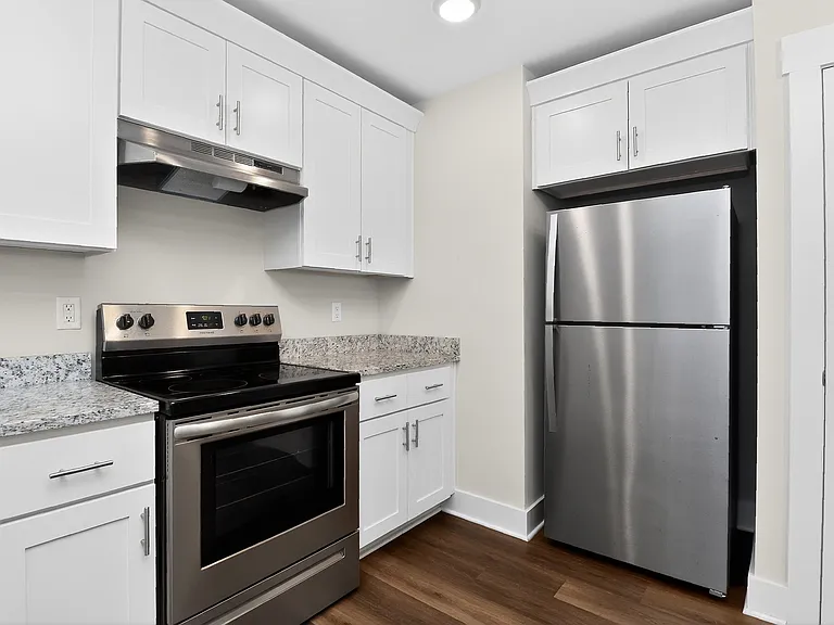1007 Wilmouth St — Photo 16