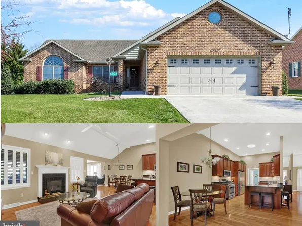 6272 Oak Leaf Ln N, Fayetteville, PA 17222