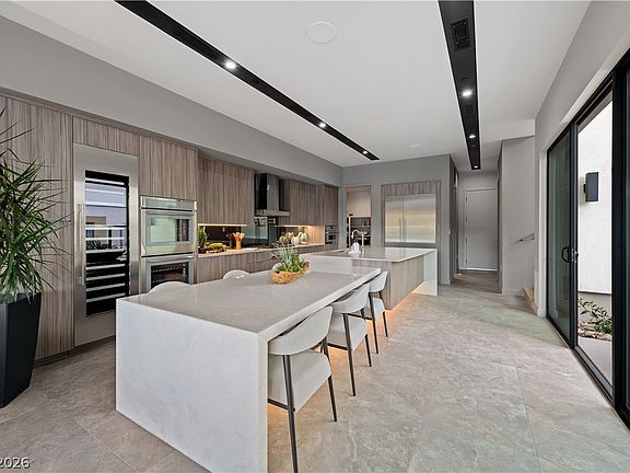 5th image of 4015 Heron Fairway Dr