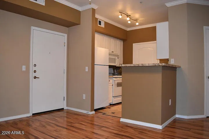 1701 E Colter St #180 — Photo 7