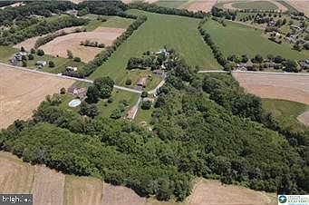 1st image of Focht Ln