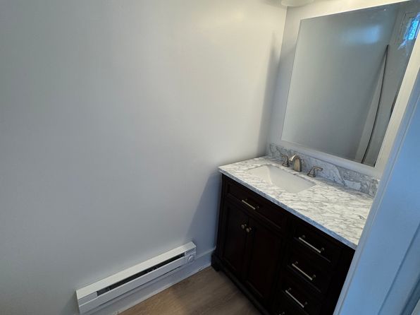 29 Church St APT 4