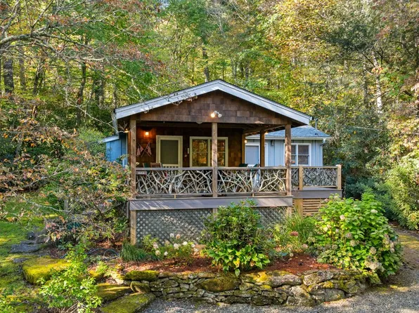 477 Lance Road, Cashiers, NC 28717