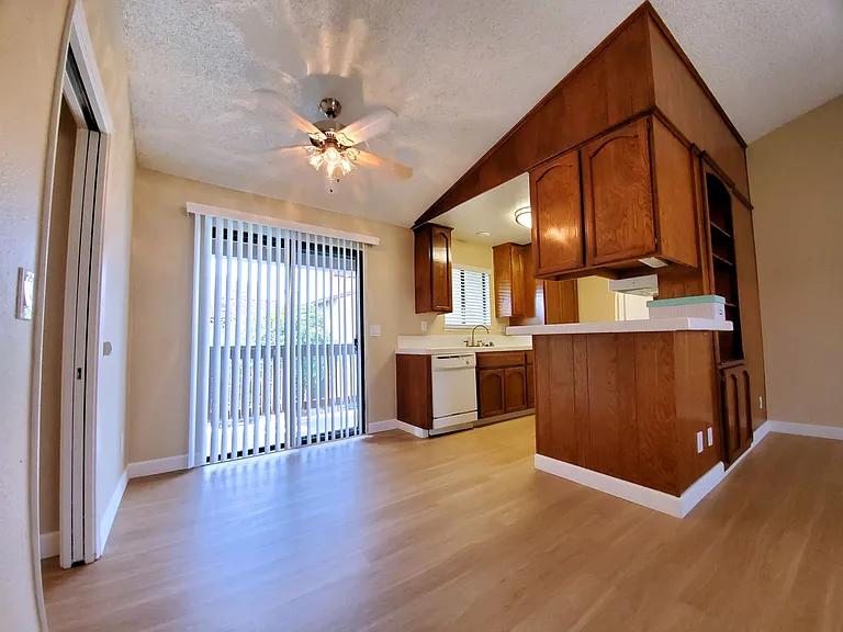 Ballantyne Villas — Photo 32