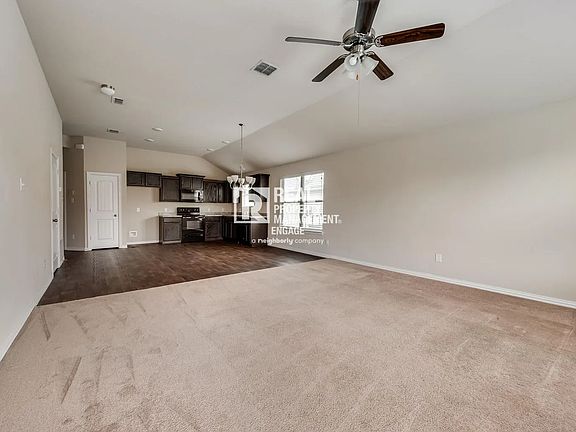 5th image of 1432 Montoya Ln