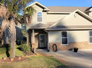1754 Sound Haven Ct, Navarre, FL 32566