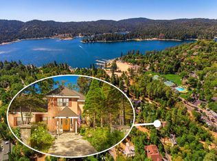 886 Osprey Ln, Lake Arrowhead, CA 92352