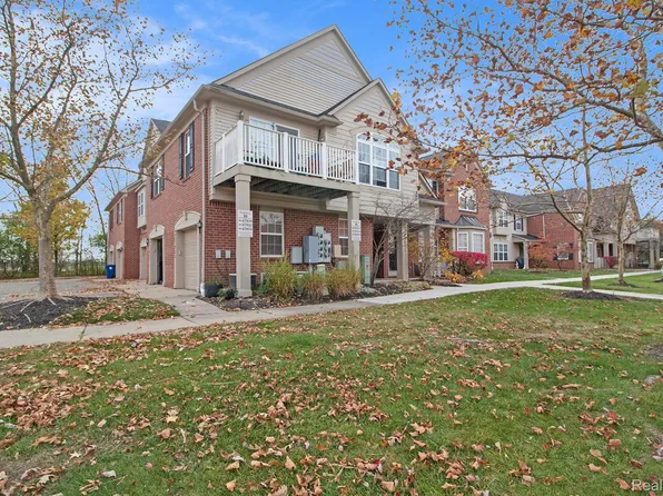 47935 Cardiff Ave, Canton, MI 48188