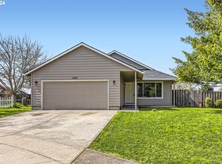 1207 S 3rd Pl, Cornelius, OR 97113