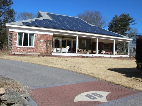 85 Summer St, Framingham, MA 01701