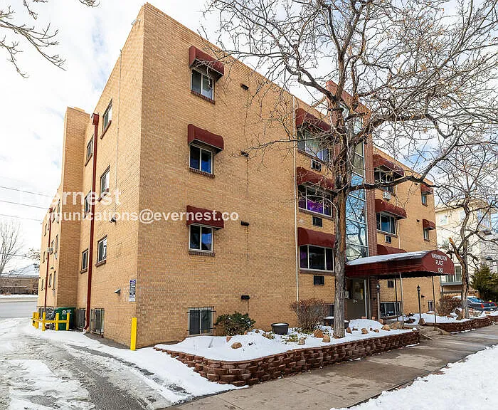 1243 N Washington St #402 — Photo 2