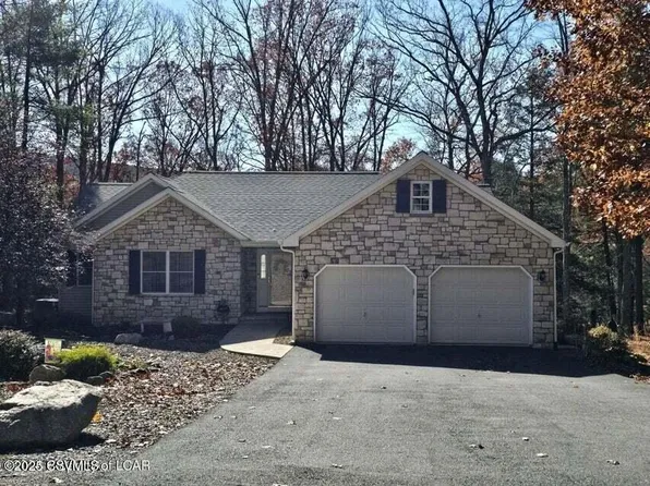 100 Arapahoe Ln, Hazleton, PA 18202