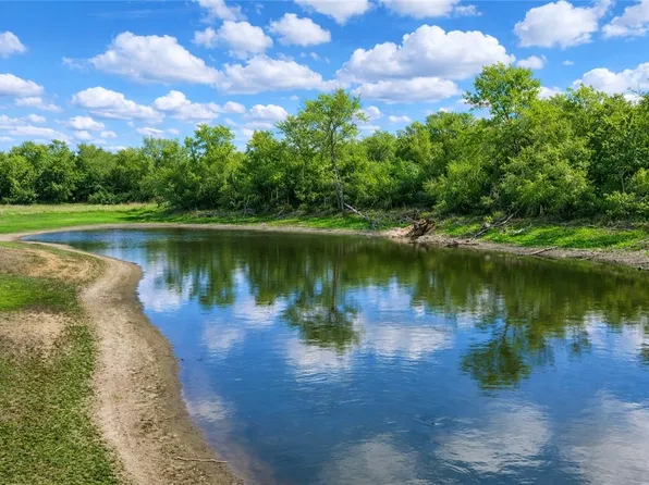 County Road 379, Franklin, TX 77856