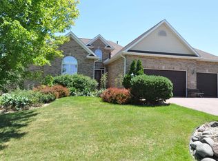 4117 Westlake Village Dr, Winnebago, IL 61088