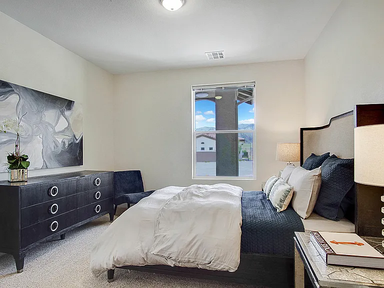 VIDA LUXURY APARTMENTS — Photo 12