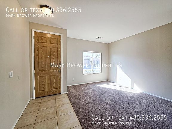 3rd image of 1158 E Blackfoot Daisy Dr
