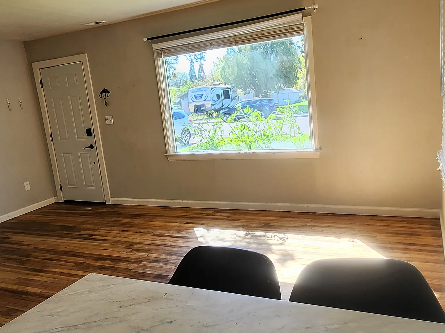630 Willard Ave — Photo 3
