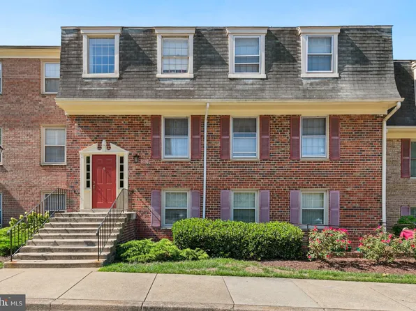 6036 Westchester Park Dr #6036-T-1, College Park, MD 20740