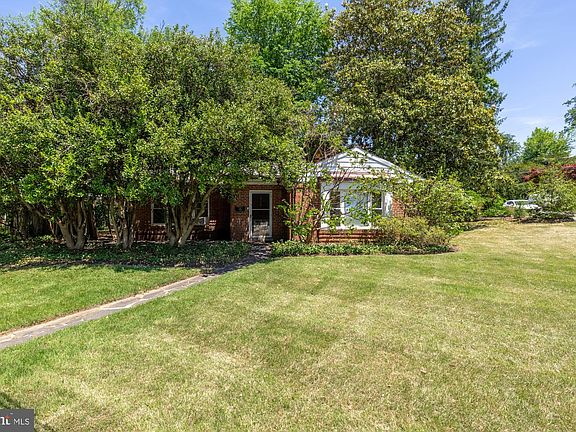 4th image of 9201 Burley Dr
