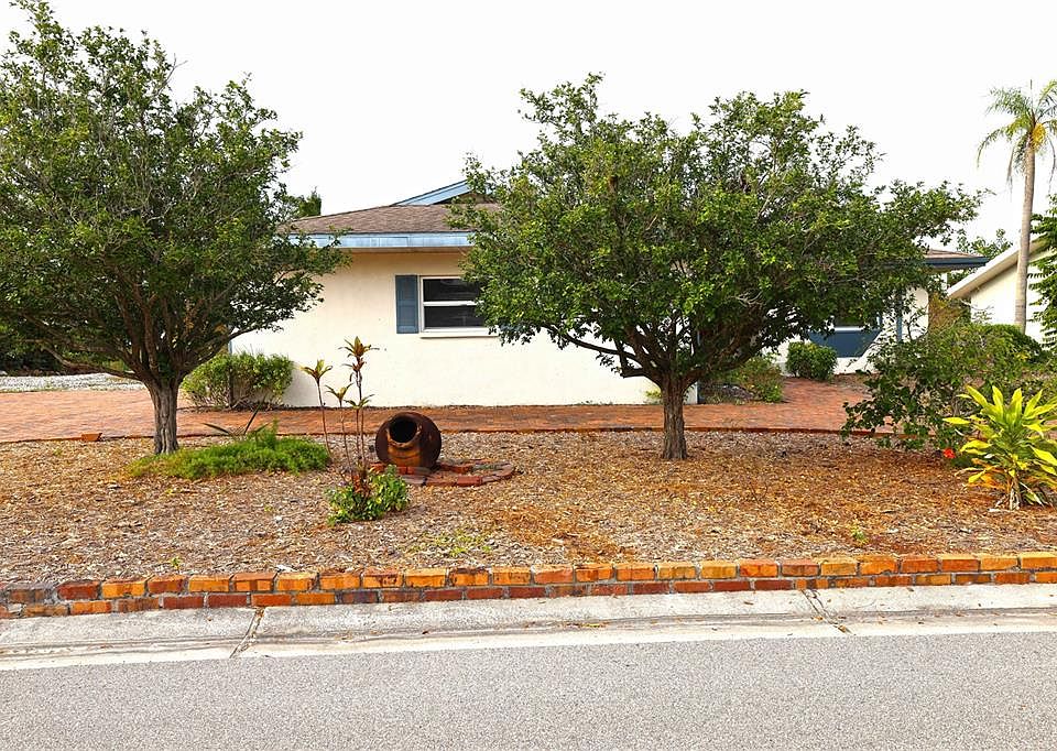 1st image of 3016 TANGLEWOOD DRIVE