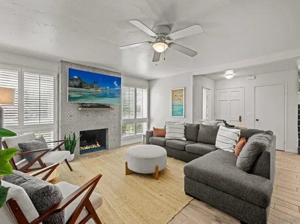 1074 Isabella Ave, Coronado, CA 92118