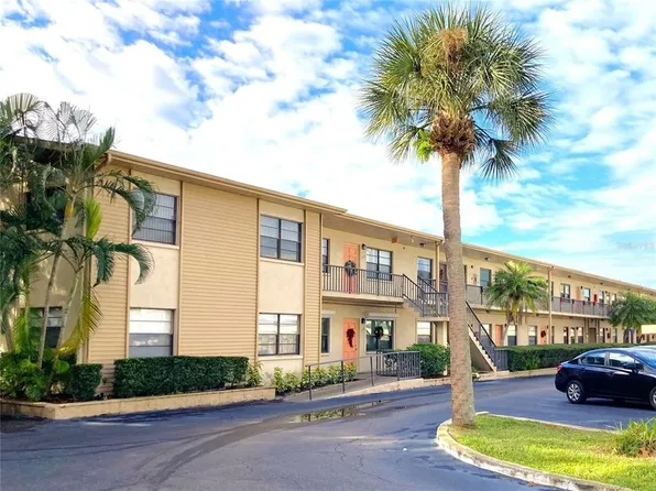 5967 Terrace Park Dr N Unit 209, Saint Petersburg, FL 33709