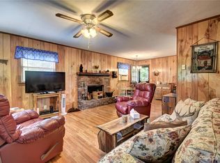 54 Brookside Ln, Maggie Valley, NC 28751
