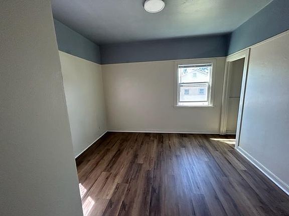 4th image of 414 W Lockeford St APT 3