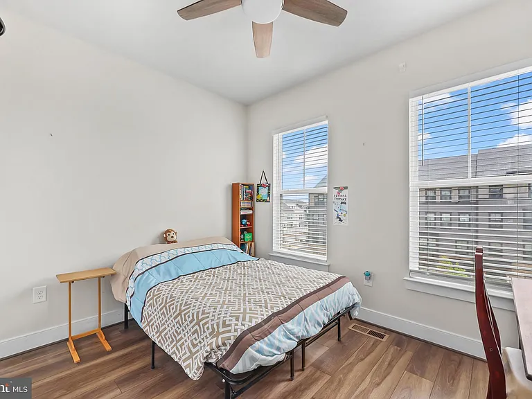 1680 Dunnington Pl — Photo 18