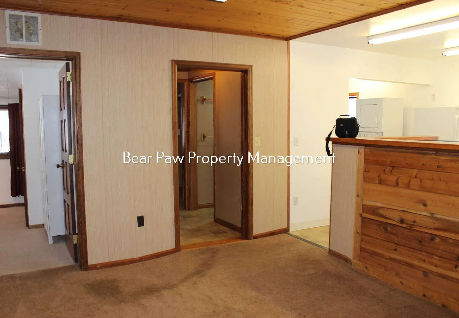 3 bed, 1.0 bath, 1200 sqft, $2,300 — Photo 4
