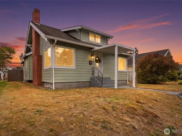 5215 S Oakes Street, Tacoma, WA 98409