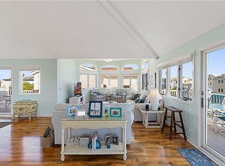 108 W Hobart Ave, Brant Beach, NJ 08008