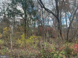 Lakeside Dr, Stephens City, VA 22655