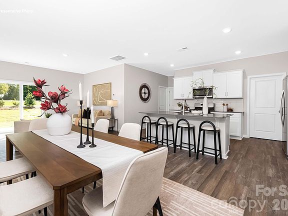 7th image of this home