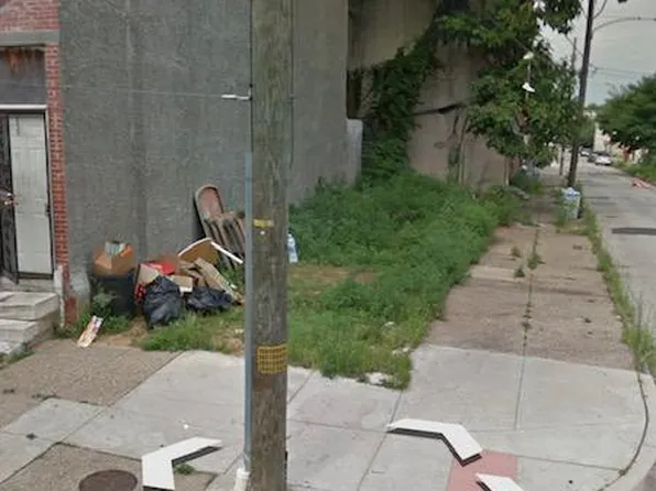 656 N 36th St, Philadelphia, PA 19104