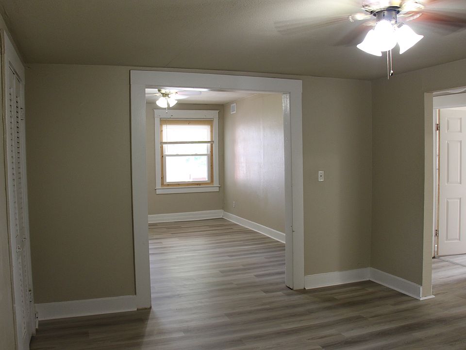 Dining room looking toward living room