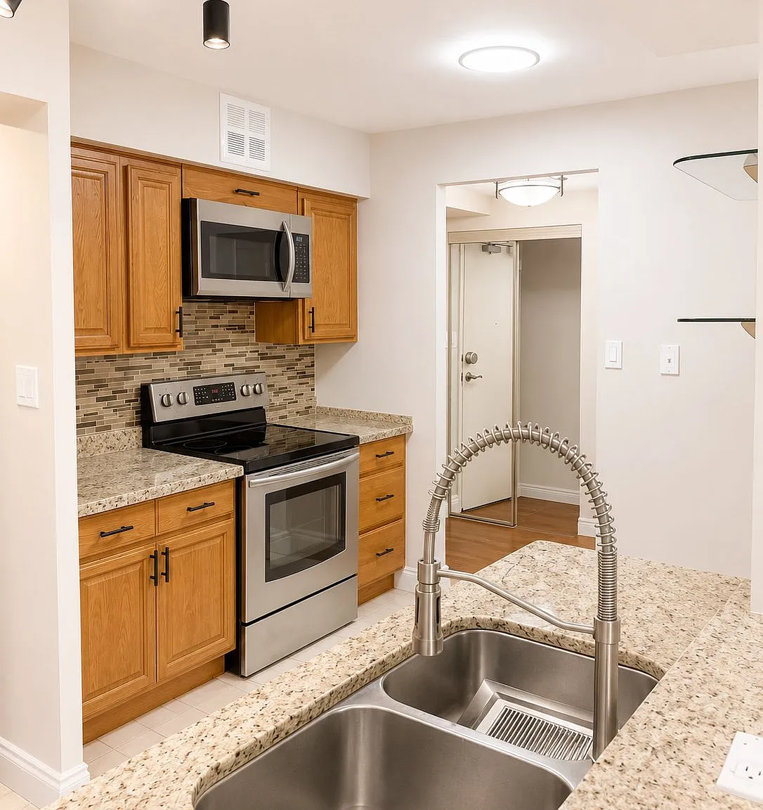 2 bed, $3,000 — Photo 3