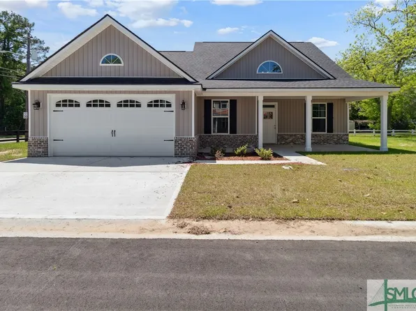 410 A N Caswell Street, Glennville, GA 30427