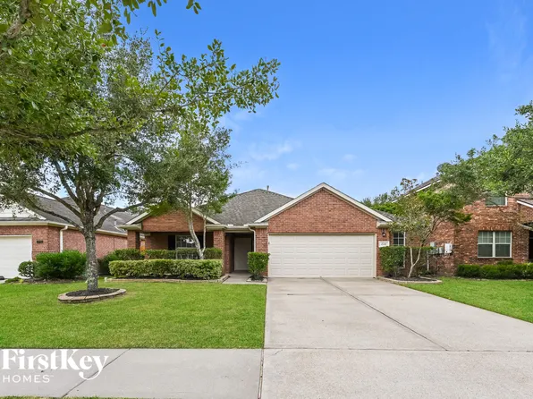 2729 Domenico Ln, League City, TX 77573