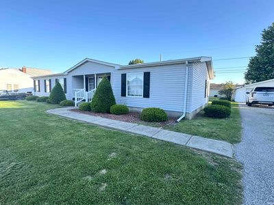 520 E Main St, Jasonville, IN, 47438